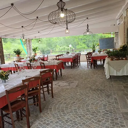 Vakantieboerderij Cascina L'arche Santo Stefano Belbo