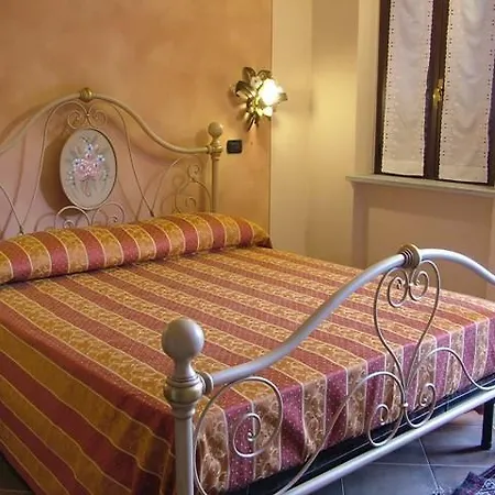 Cascina L'arche Santo Stefano Belbo