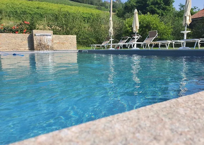 Cascina L'arche 农家乐