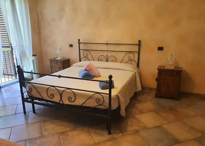 农家乐 Cascina L'arche 圣斯泰法诺贝尔博